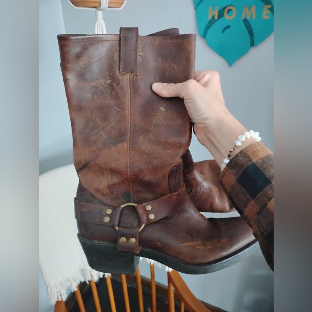 🤠MOSSIMO BROWN LEATHER BOOTS -size 10🤠